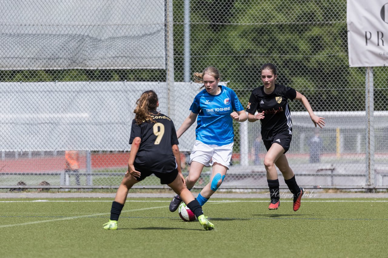 Bild 321 - wBJ SC Condor - VfL Pinneberg : Ergebnis: 3:2